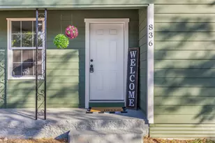 836 W Bell Ave, Rockdale, TX 76567 - Photo 3