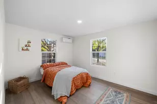 836 W Bell Ave, Rockdale, TX 76567 - Photo 11