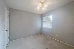 7521 Peabody Dr, Austin, TX 78729 - Photo 23