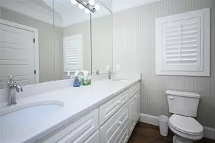 2221 Gruene Rd Rd, New Braunfels, TX 78130 - Photo 21