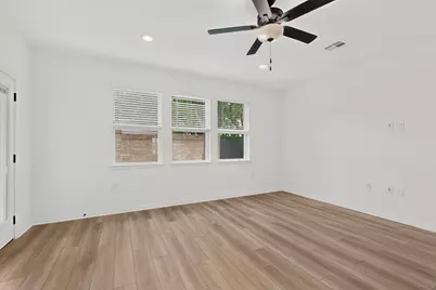 1411 Iberville Drive, Pflugerville, TX 78660 - Photo 9