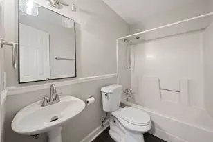 1810 Mearns Meadow Blvd, Austin, TX 78758 - Photo 11