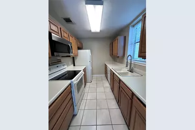 2409 Leon Street #205, Austin, TX 78705 - Photo 5