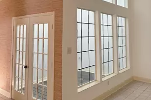 10215 River Plantation Dr, Austin, TX 78747 - Photo 11