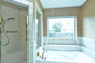 10215 River Plantation Dr, Austin, TX 78747 - Photo 19