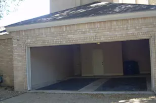 10215 River Plantation Dr, Austin, TX 78747 - Photo 3