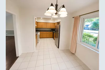 2002 Lazy Brook, Austin, TX 78723 - Photo 5