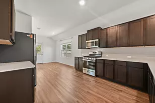 10404 Premier Park St, Austin, TX 78747 - Photo 9