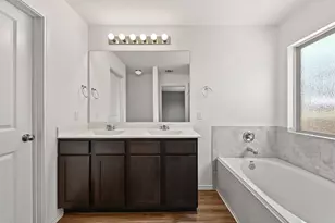 10404 Premier Park St, Austin, TX 78747 - Photo 15