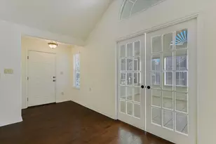30 Wildwood Dr, Georgetown, TX 78633 - Photo 3
