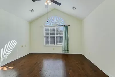 30 Wildwood Drive #111, Georgetown, TX 78633 - Photo 17