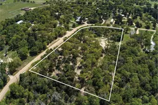 198 Wayside Dr, Elgin, TX 78621 - Photo 3