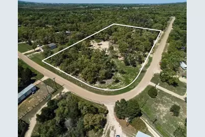 198 Wayside Drive, Elgin, TX 78621 - Photo 1