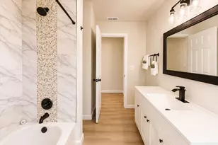 1807 Corona Dr, Austin, TX 78723 - Photo 17