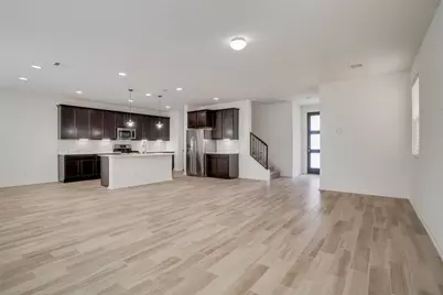 9201 White Coral Drive, Austin, TX 78729 - Photo 7