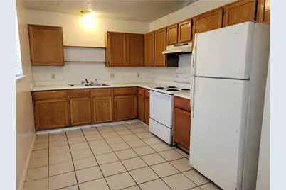 1609 Jones Street #A, Taylor, TX 76574 - Photo 3