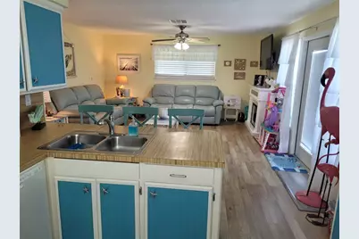 16607 Henry Morgan Road, Jamaica Beach, TX 77554 - Photo 19
