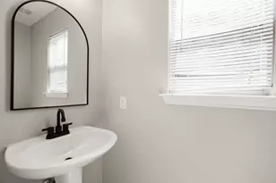 219 Brown St, Hutto, TX 78634 - Photo 11