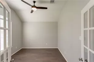 401 Inspiration Dr, Liberty Hill, TX 78642 - Photo 35