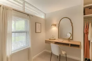 505 W Crestland Dr, Austin, TX 78752 - Photo 21