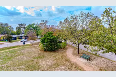 505 W Crestland Drive, Austin, TX 78752 - Photo 33