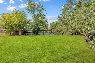 160 Gaeke Street, Giddings, TX 78942 - Photo 27