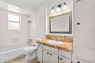 160 Gaeke St, Giddings, TX 78942 - Photo 19