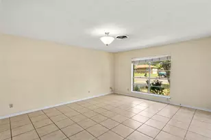 160 Gaeke St, Giddings, TX 78942 - Photo 13