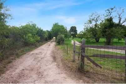 1308/1304 S Webberwood Way, Elgin, TX 78621 - Photo 25