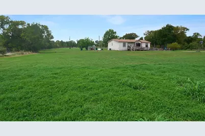 1308/1304 S Webberwood Way, Elgin, TX 78621 - Photo 29