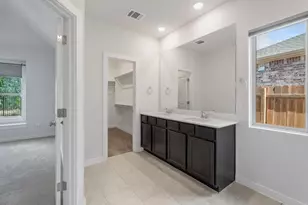 8215 Prairie Rye Dr, Lago Vista, TX 78645 - Photo 15