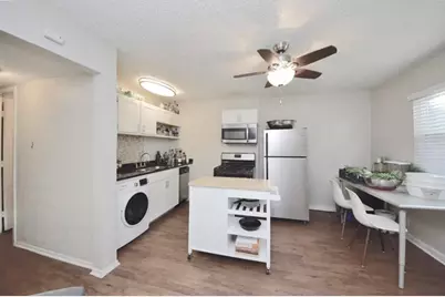 2401 Manor Road #132A, Austin, TX 78722 - Photo 3