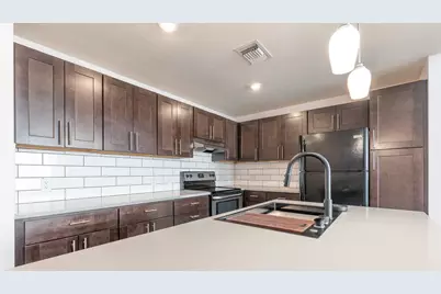 6700 Menchaca Rd Road #24, Austin, TX 78745 - Photo 3