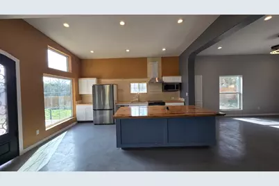 17621 Stacey Lane, Lago Vista, TX 78645 - Photo 19