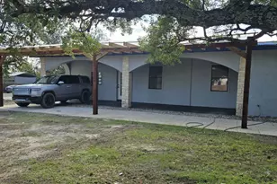 17621 Stacey Ln, Lago Vista, TX 78645 - Photo 23