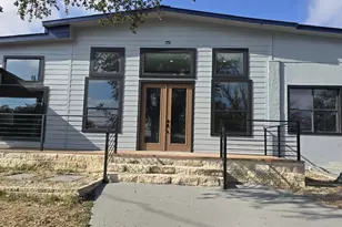 17621 Stacey Ln, Lago Vista, TX 78645 - Photo 3