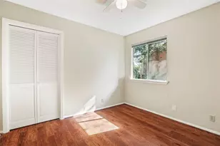 1413 W Braker Ln, Austin, TX 78758 - Photo 17