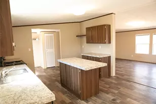 12899 Young Ln, Carmine, TX 78932 - Photo 5