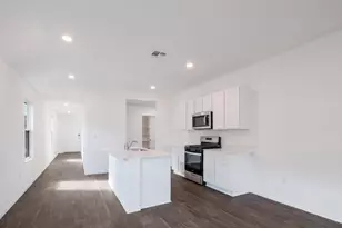 12103 Pike Bnd, Mustang Ridge, TX 78610 - Photo 7