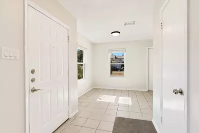13401 Saddlebrook Trail, Austin, TX 78729 - Photo 3