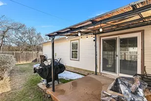 13401 Saddlebrook Trail, Austin, TX 78729 - Photo 19