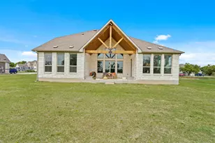 1412 Scenic Oaks Dr, Georgetown, TX 78628 - Photo 31