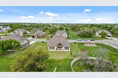 1412 Scenic Oaks Drive, Georgetown, TX 78628 - Photo 39