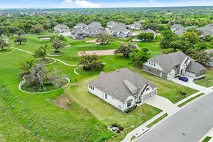 1412 Scenic Oaks Dr, Georgetown, TX 78628 - Photo 37
