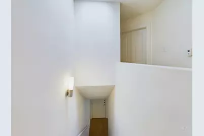 711 W 32nd Street #107, Austin, TX 78705 - Photo 35