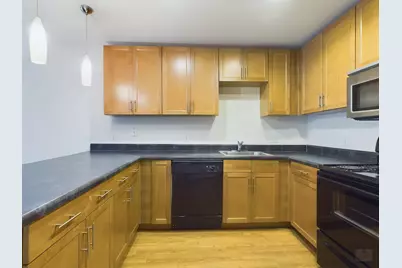 711 W 32nd Street #107, Austin, TX 78705 - Photo 11