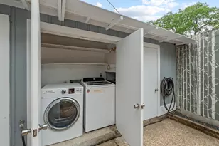 6109 Bullard Dr, Austin, TX 78757 - Photo 31