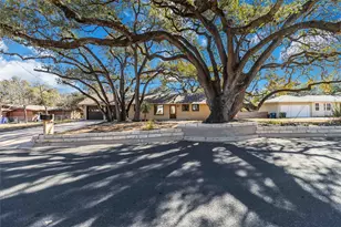 11505 Hunters Ln, Austin, TX 78753 - Photo 3