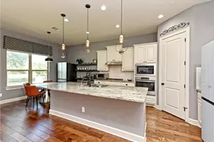 332 Quartz Dr, Dripping Springs, TX 78620 - Photo 11