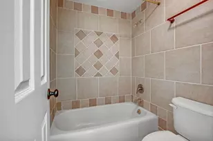 1801 Lavaca St, Austin, TX 78701 - Photo 11